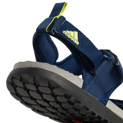 adidas enkelschoenen|Adidas outdoor sandalen.